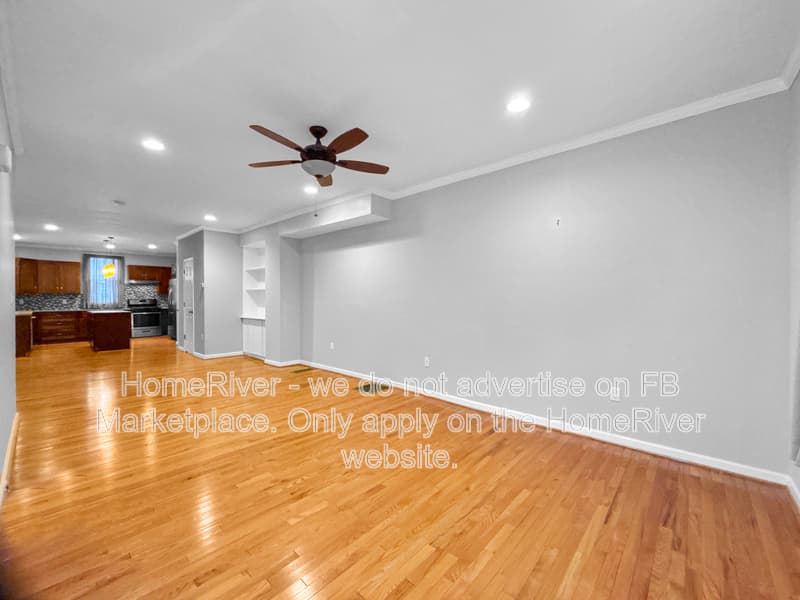 Pittsburgh House: 5157 Carnegie St