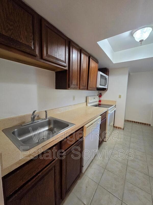 Tampa House: 4981 Puritan Circle