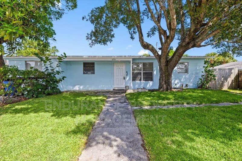 Riviera Beach House: 1130 W 23rd Street