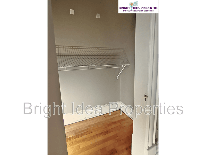 Minneapolis Condo: 426 Fillmore Street Northeast - 1