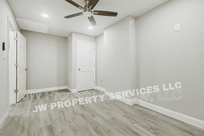 New Orleans House: 1547 Chippewa St
