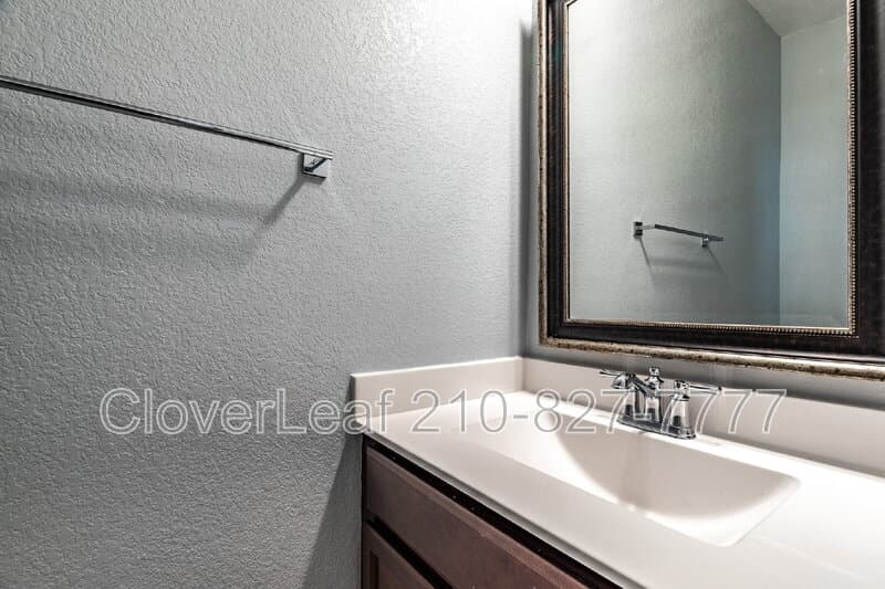 San Antonio House: 15206 Prescott Cove