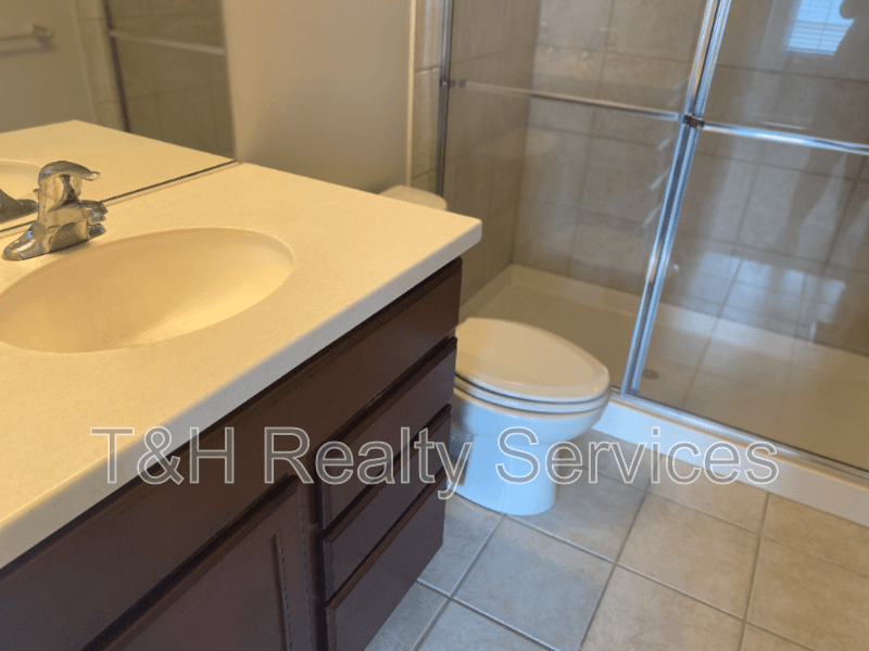 Fishers House: 13982 Wimbleton Way