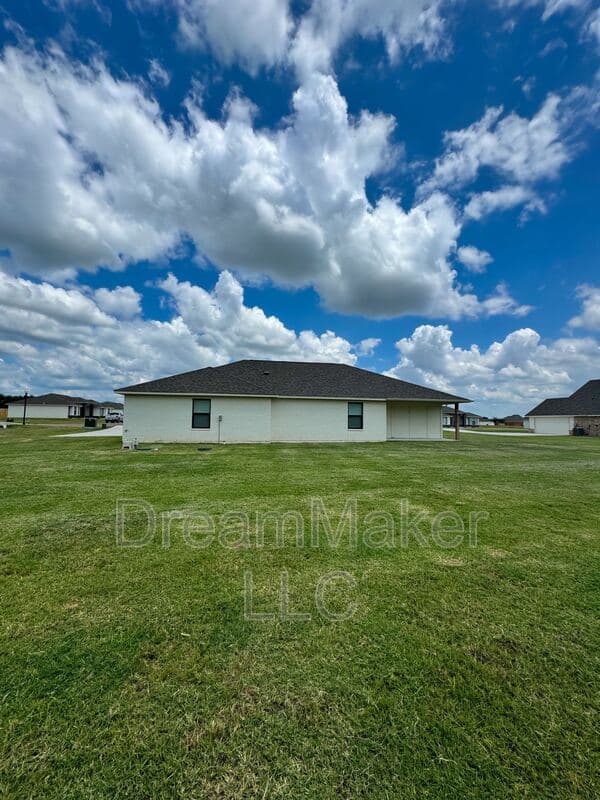 Goldsby House: 5176 Lily Lane