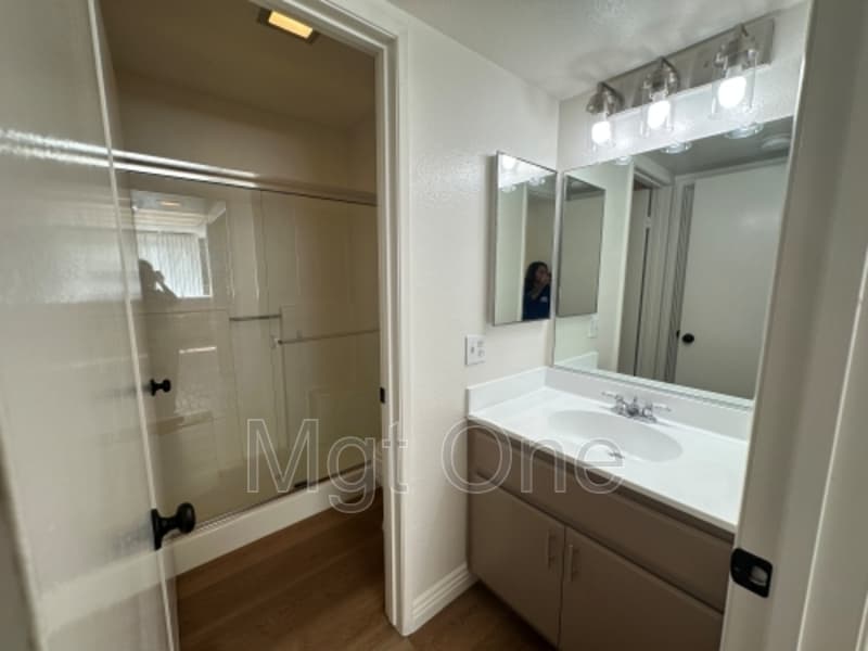 Lake Forest Condo: 26402 Kilkarney  #18