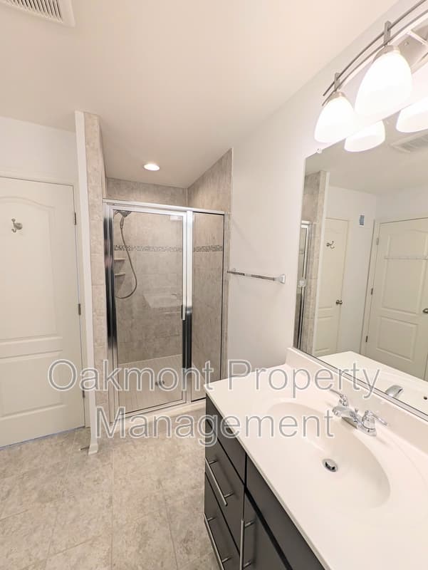 Fredericksburg House: 1322 Hudgins Farm Circle