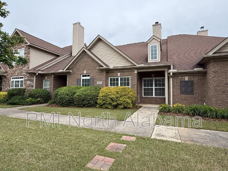 Huntsville Townhome: 1012 Scarlet Woods