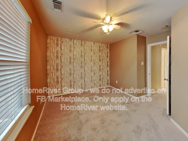 Pasadena House: 6220 Stoney Creek Dr