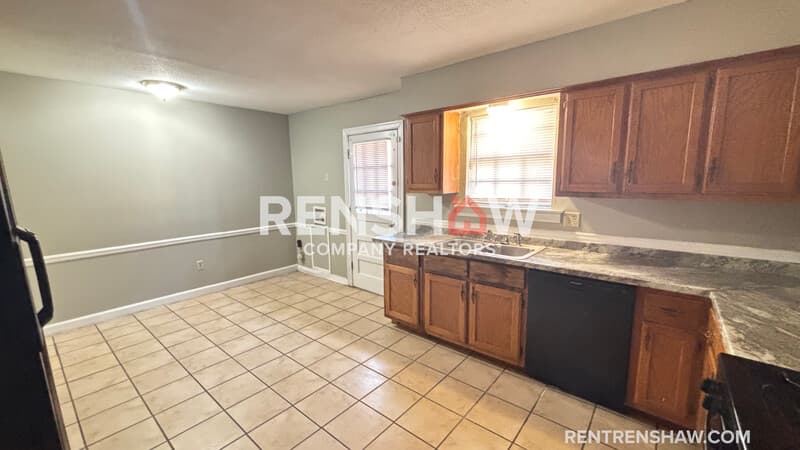 Memphis Condo: 3210 Thirteen Colony Mall