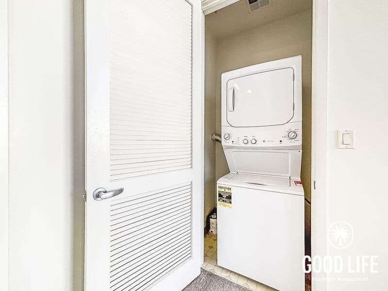 San Diego Condo: 1050 Island Ave