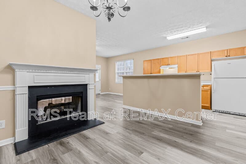 Flowery Branch Townhome: 4932 Vireo Dr