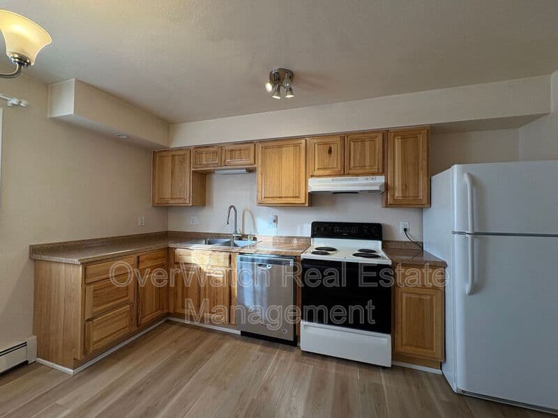 Anchorage Condo: 827 E 11th Avenue