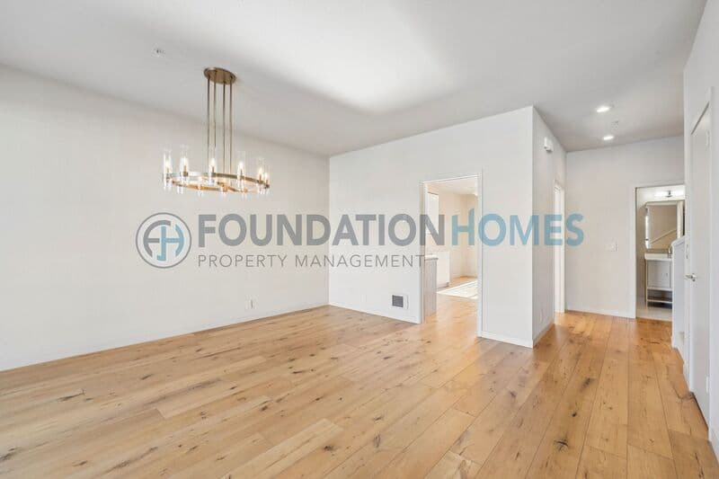 Mill Valley House: 6058 Shelter Bay Ave.