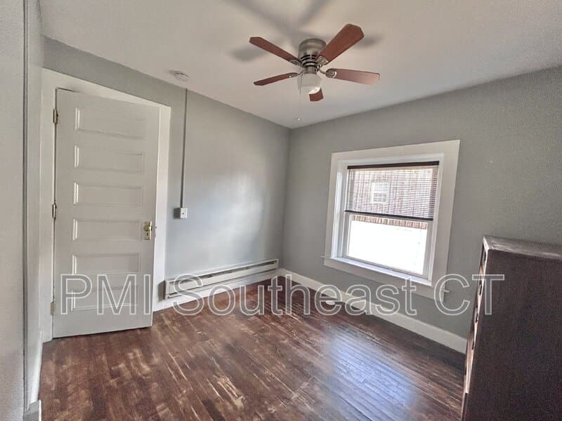 Plainfield Condo: 22 Railroad Ave