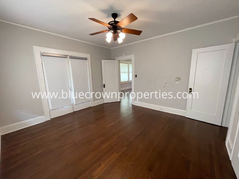 Dallas House: 5521 Richmond Ave