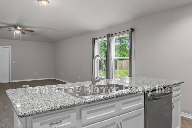 Milton House: 3210 Electra Drive