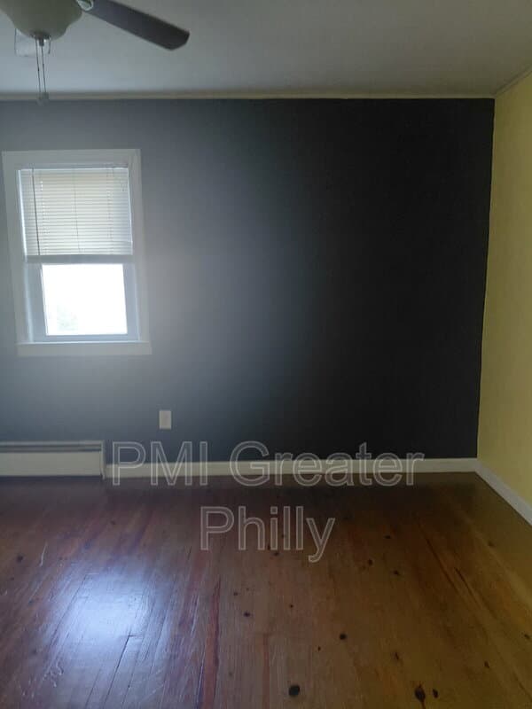 Bristol Townhome: 687 Mansion St