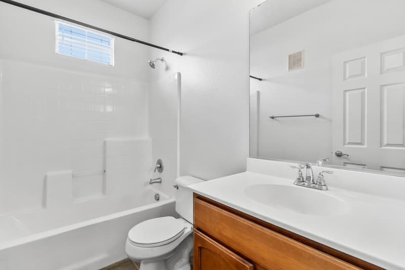 Oceanside Condo: 308 Island Way 1