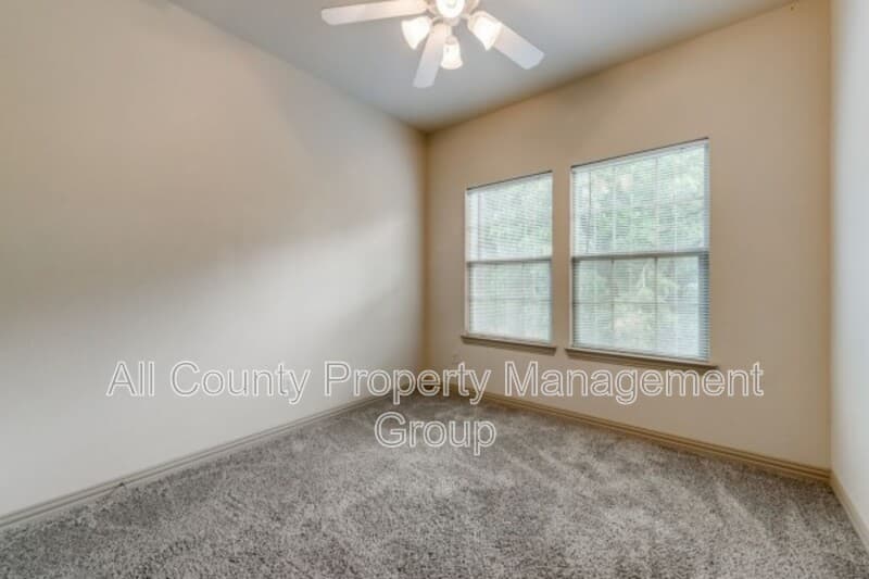 Fort Worth Condo: 1579 Cozy Drive