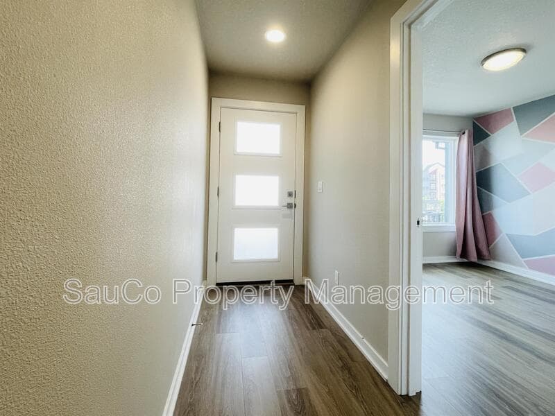 Beaverton House: 17153 SW Woodpecker Ln
