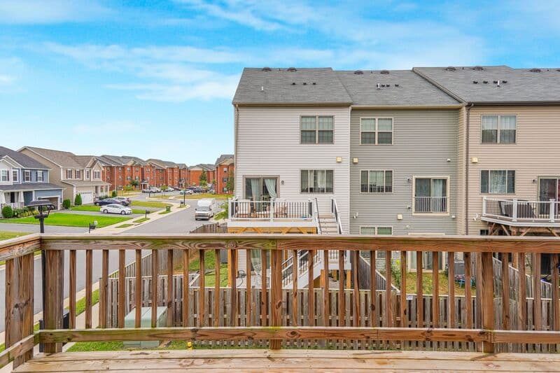 Fredericksburg House: 10100 Futbol Ct