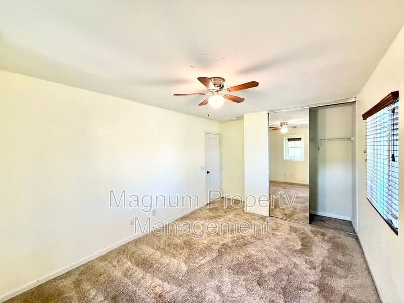 Menifee House: 33602 Magnetite St.