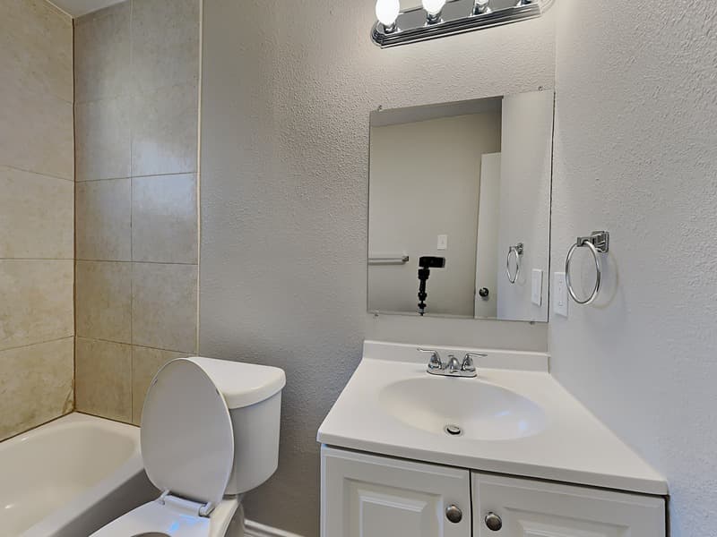 Spring House: 23034 Earlmist Dr