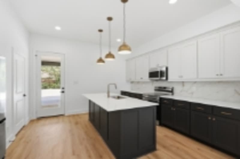 Fort Worth House: 3323 South University Drive