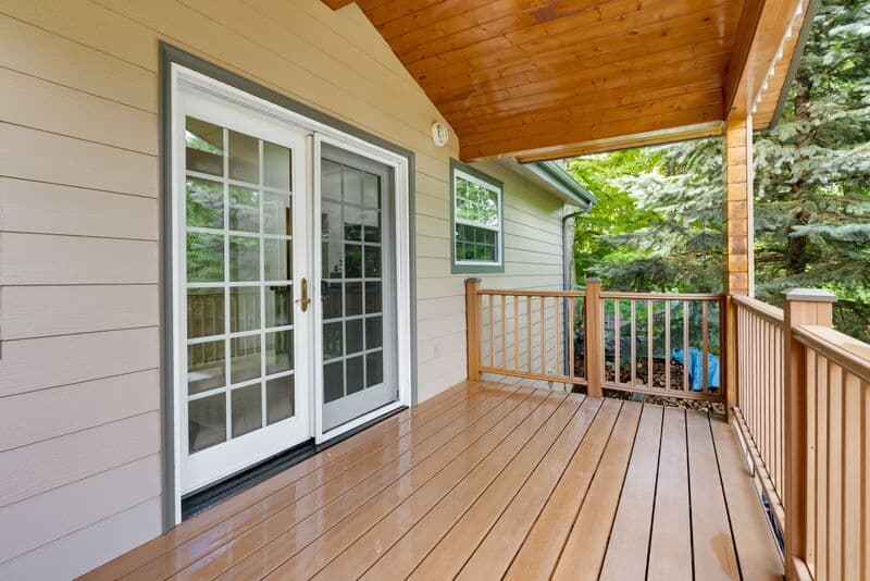 Portland House: 9255 Southwest Boones Ferry Road