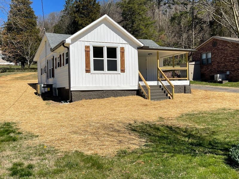 Knoxville House: 4321 Beaver Ridge