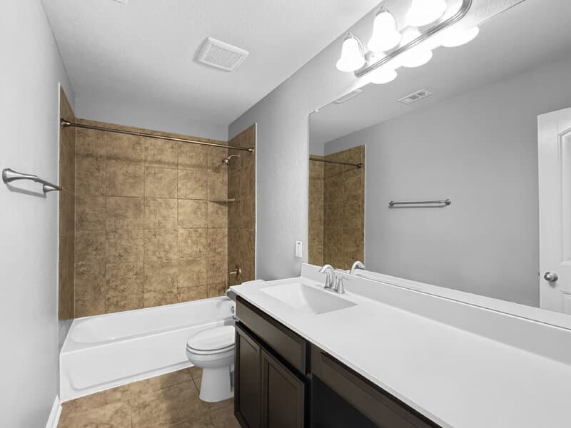 San Antonio House: 11307 Decidedly
