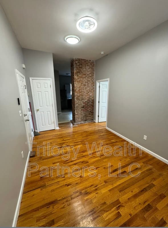 Newark Condo: 224 S. 7th Street - 1B