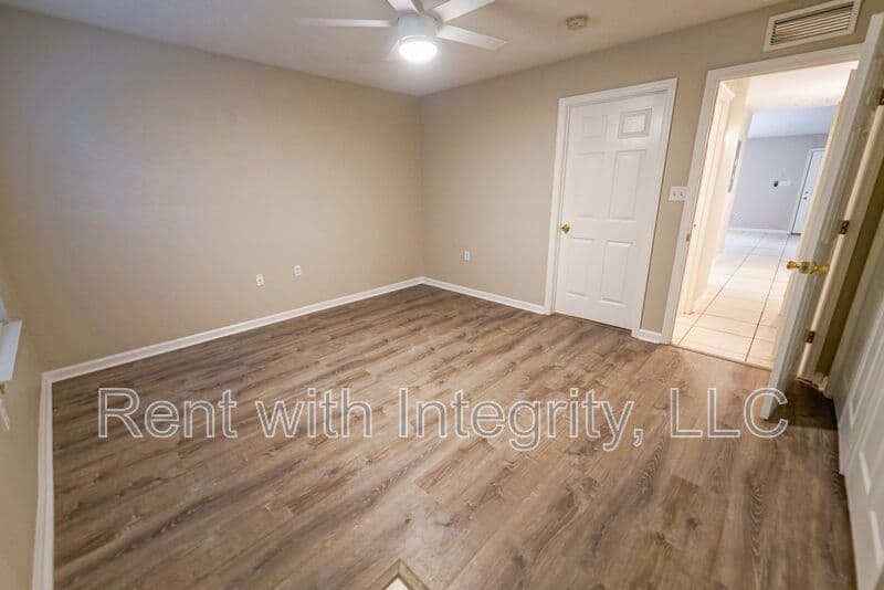 Tallahassee Condo: 241 Dixie Drive