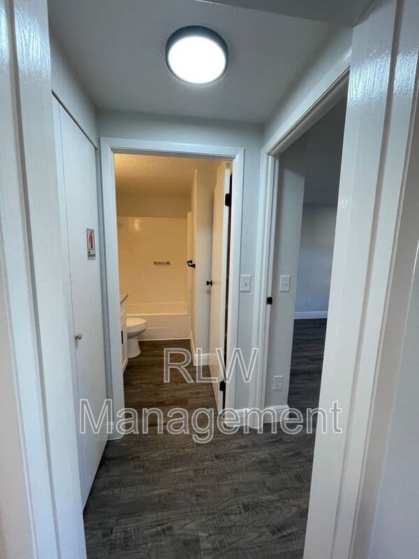 Eustis Condo: 611 Mount Homer Rd