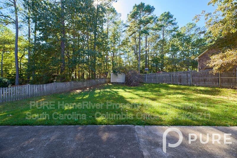 Columbia House: 312 Brook Hollow Dr