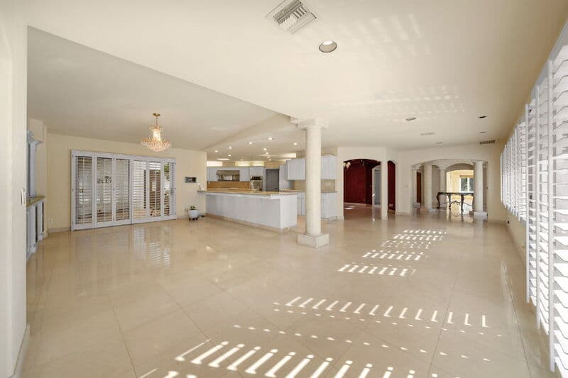 San Diego House: 18714 Bernardo Trails Dr