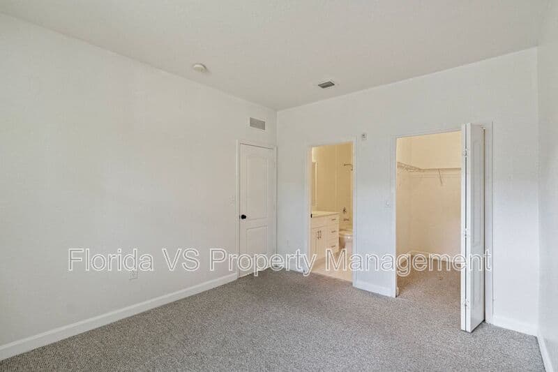 Homestead Condo: 1663 SE 29 st.