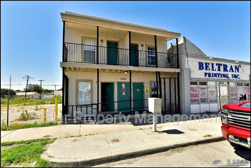 El Paso Condo: 6806 Alameda Ave