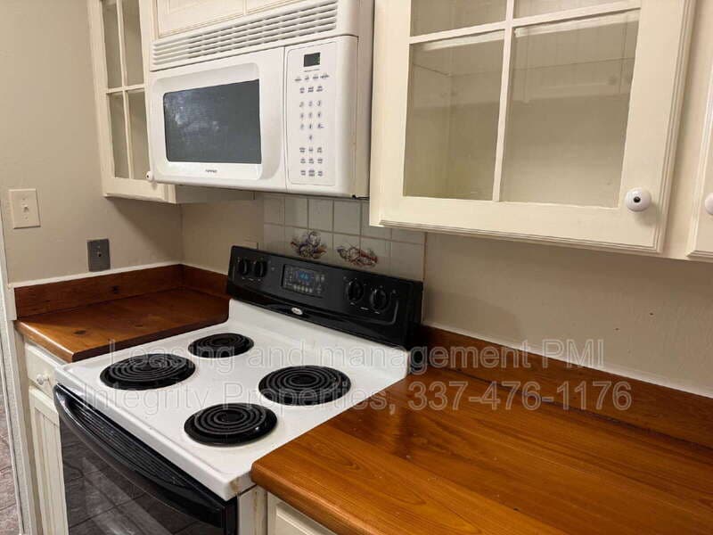 Lafayette Condo: 1301 Saint John Street