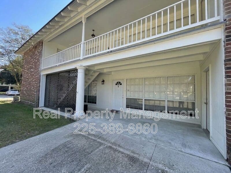 Baton Rouge Condo: 10428 Jefferson Hwy