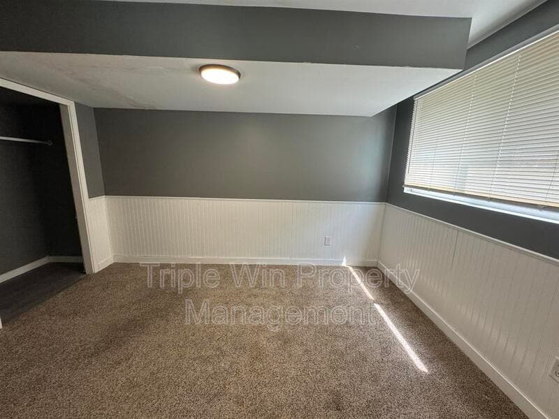 Saint Charles House: 710 Jungs Station Rd