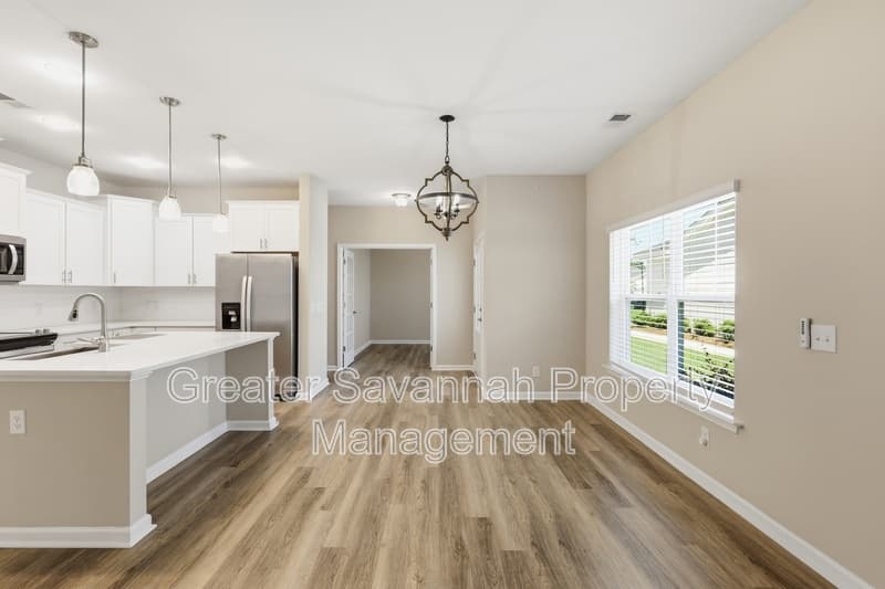 Pooler Townhome: 130 Danbury Court