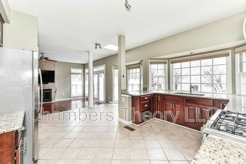 Centreville House: 14709 Muddy Creek Ct.