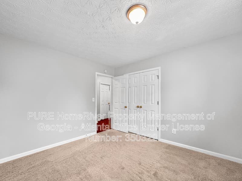Jackson House: 112 Tyler Way