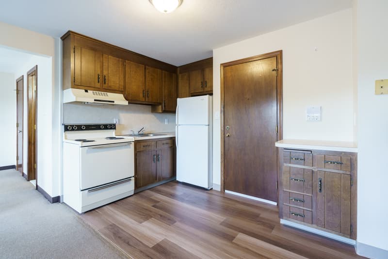 Plainville House: 65 East Street
