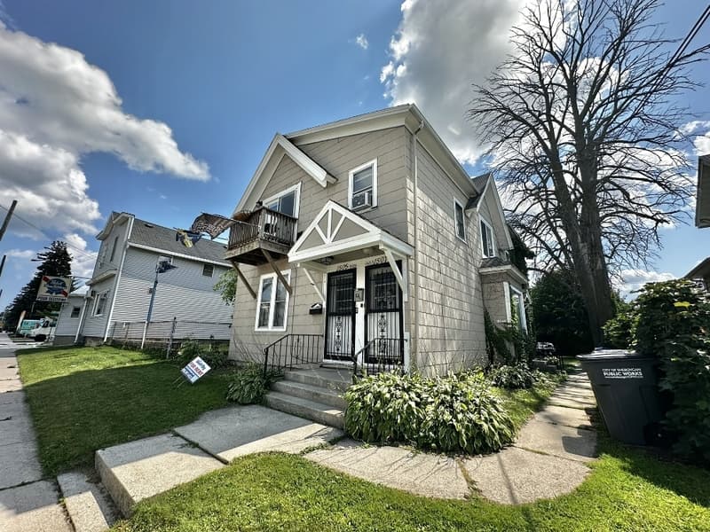 Sheboygan Condo: 1507 Union Avenue - 1507 upper-front