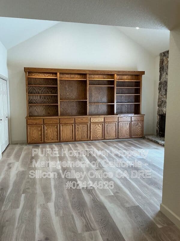 Cupertino House: 10180 Byerly Ct