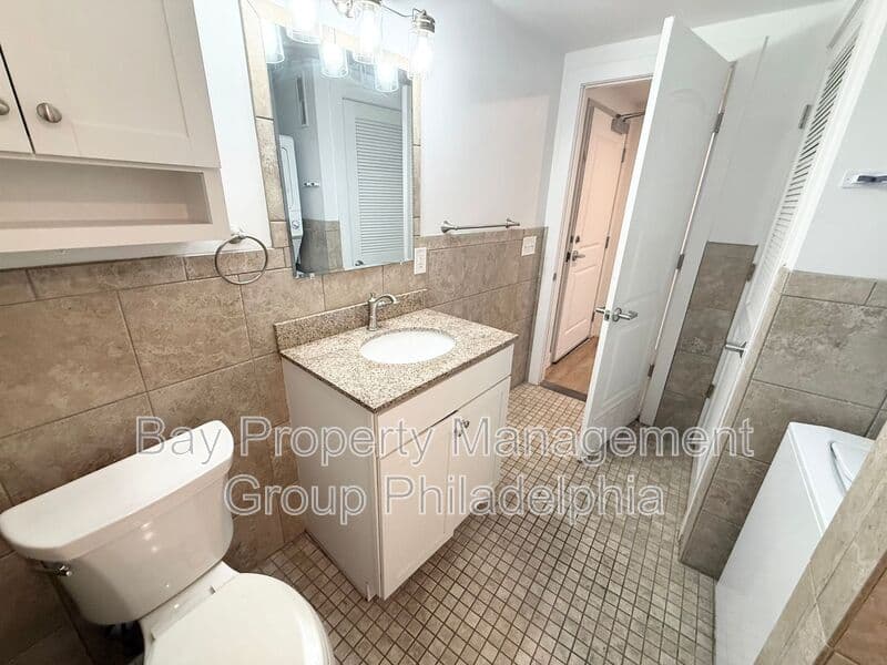 Norristown Condo: 221 W Main St