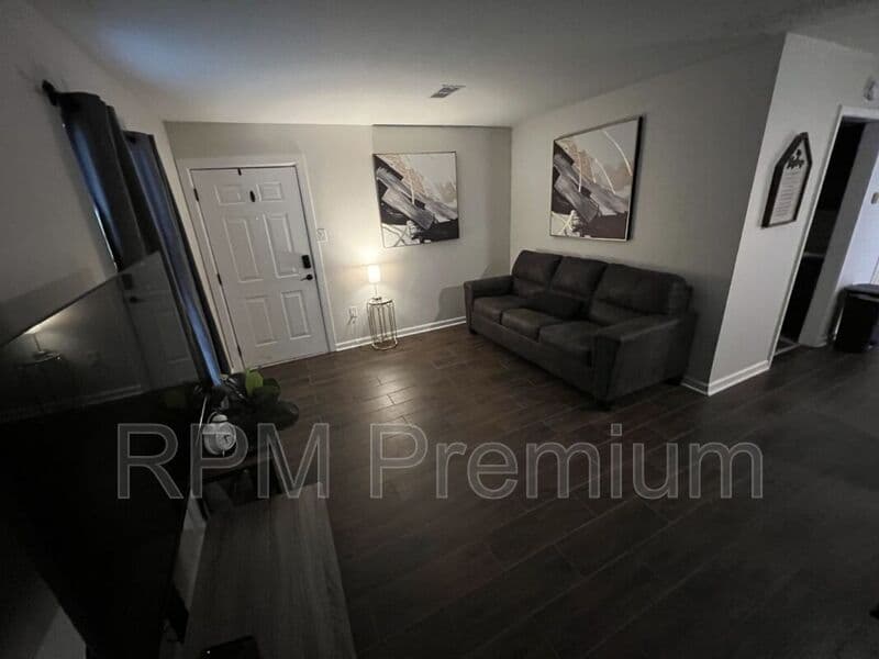 Baton Rouge Condo: 4547 Alvin Dark