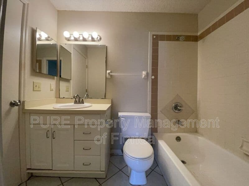 Ocala House: 3012 SE 5 Terrace